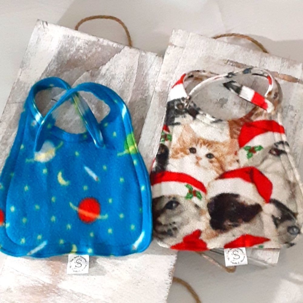 Tie neck baby bibs